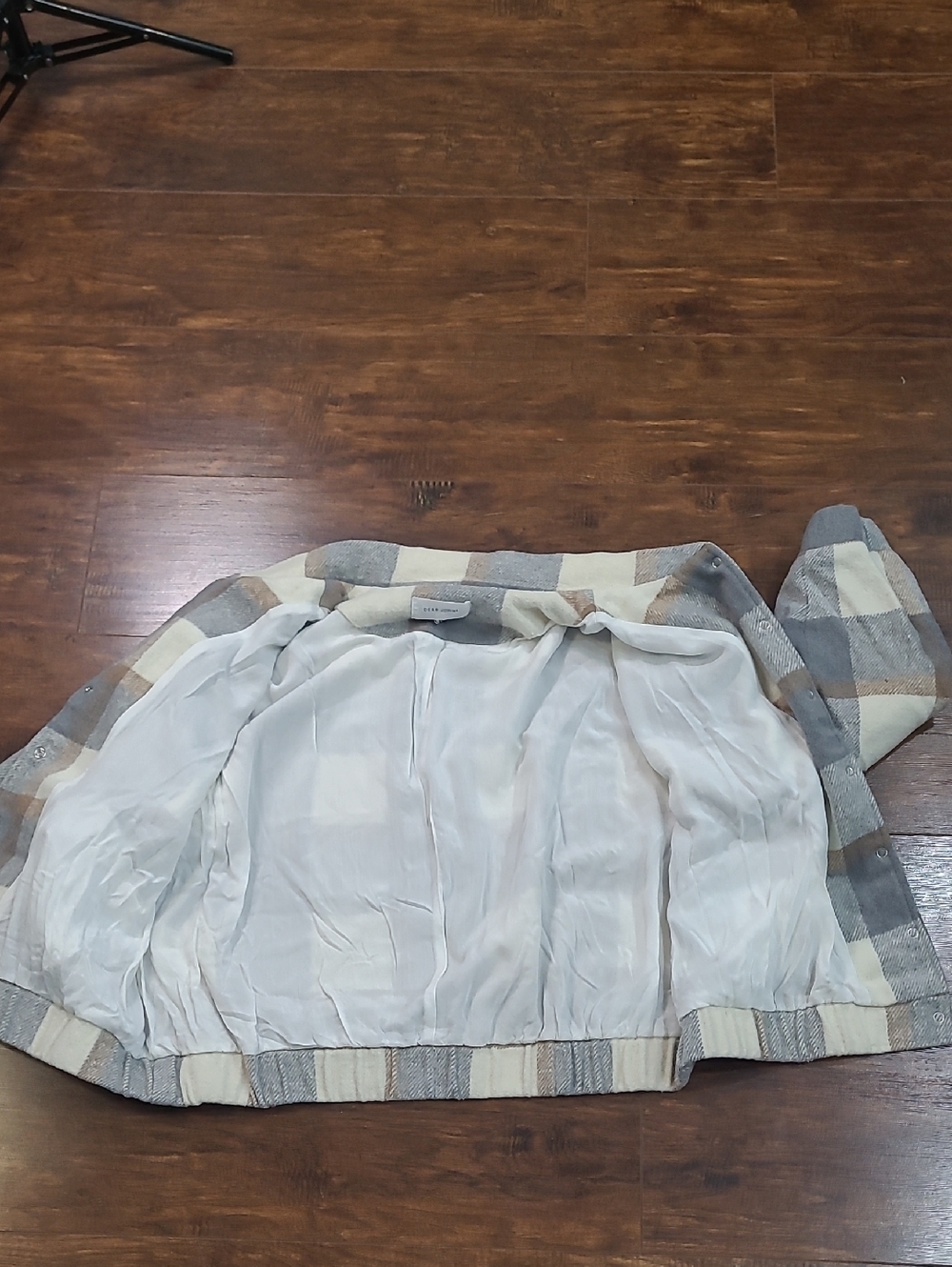 Dear John Plaid Button-Up Jacket - Cream & Gray Size  Large - Picture 6 of 7